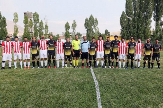 Van Büyükşehir Belediyesinden Futbol Turnuvası