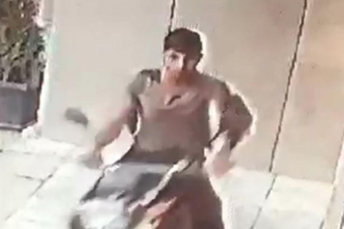 Van’da motosiklet hırsızlığı güvenlik kamerasında