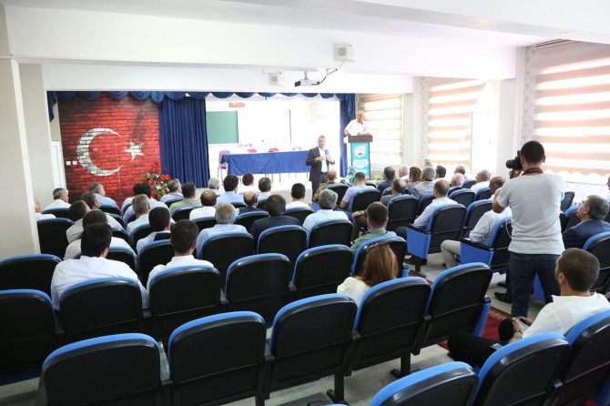 VASKİ muhtarlarla çalışmaları değerlendirdi