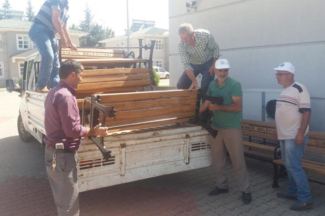 Bingöl Belediyesinden cami ve hastanelere bank desteği