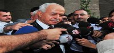 Kazan: Darbeye biz de çanak tuttuk