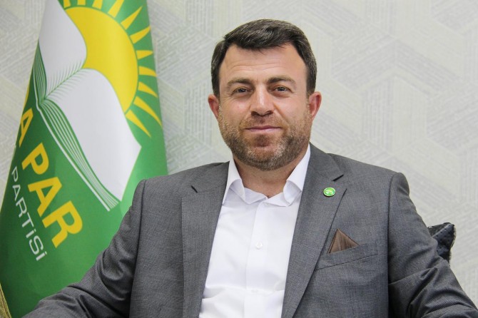 Divê zimanê Kurdî bibe zimanê fermî