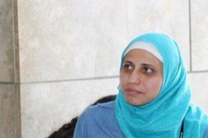 Filistinli kadın şaire hapis cezası