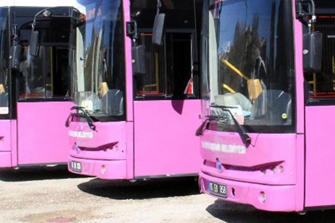 Van’da pembe otobüs talebi unutuldu