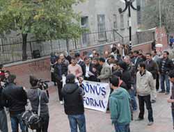 Bir Tuhaf Açıklama