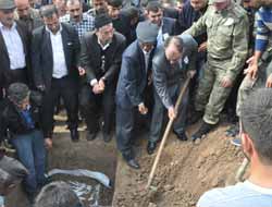 Çatışmada Hayatını Kaybeden Asker Toprağa Verildi