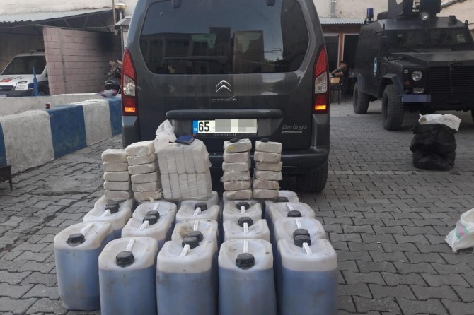 Van Özalp’da 437 kilo eroin ele geçirildi