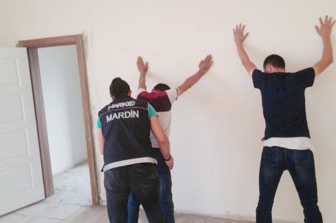 Mardin’de uyuşturucu operasyonları