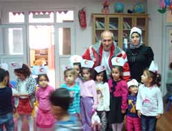 Miniklere Kızılay Anlatıldı