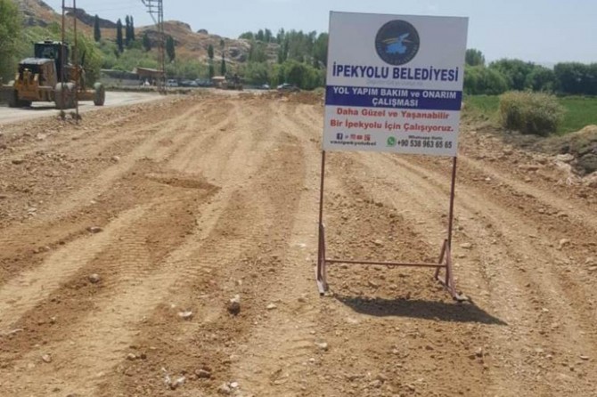 Van Kale yolu asfaltlanıyor