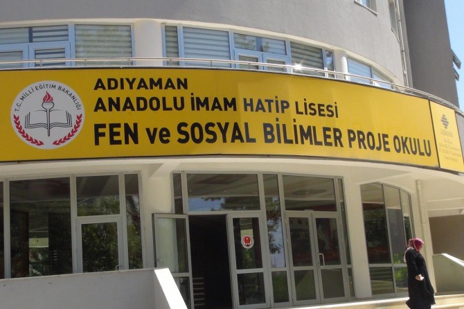 Dinimizi daha iyi öğrenebilmek için imam hatip lisesini tercih ettik