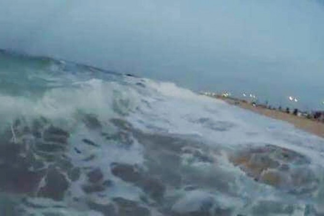 İstanbul'da denizde akıntıya kapılan 3 çocuktan biri hayatını kaybetti