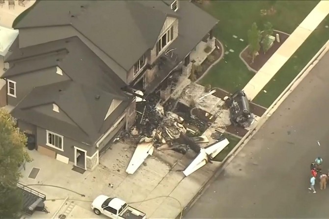 ABD'de bir pilot uçakla evine intihar dalışı yaptı