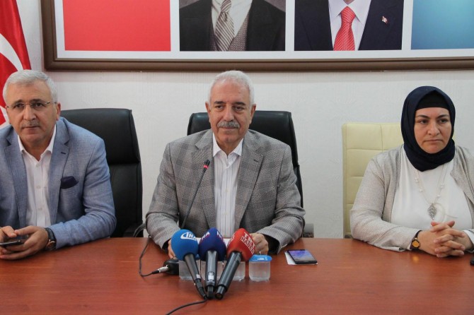 Ülkemizi asla ABD ve yardakçılarına teslim etmeyeceğiz