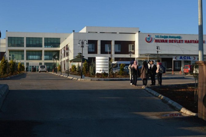 Fırat Nehri’ne giren baba oğul boğuldu