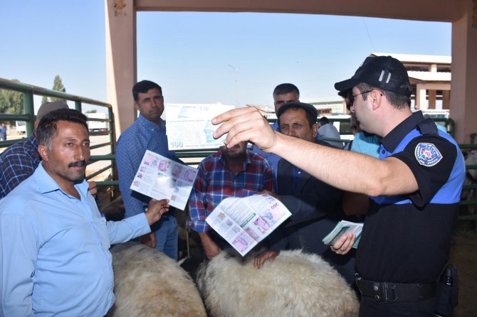 Kurban satışında sahte para uyarısı