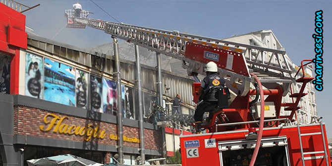 Van'da düğün salonunda korkutan yangın