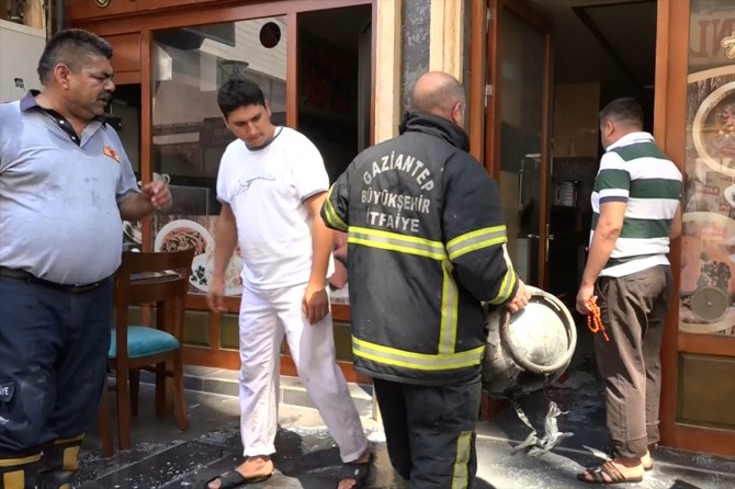 Gaziantep'te restorandaki yangın paniğe neden oldu