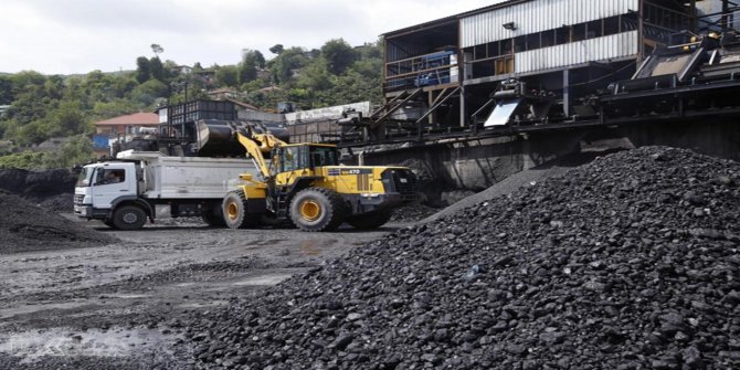 En fazla üretim ve teslimat linyitte gerçekleşti