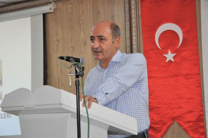 Kitap rafta değil çocuğun elinde güzel