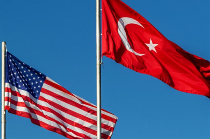 Ji sedî 88ê xelkê, Amerîkayê wek dijmin dibîne