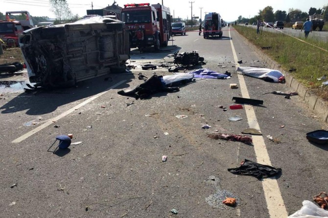 Li Sakaryayê qeza: 7 mirî 2 birîndar