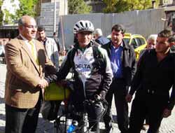 Bisikletle 10 Ülkeyi Dolaşacak!