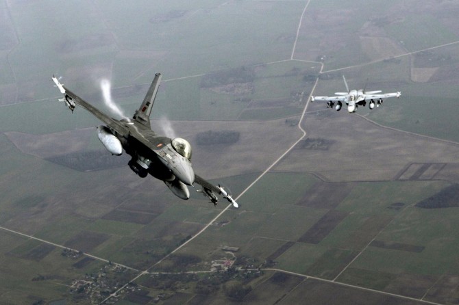 Balafirên şer ên Rûsyayê êrîşî Îdlîbê kirin