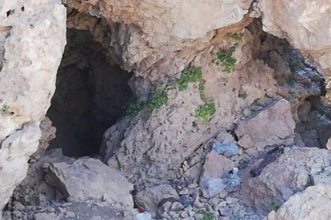 Herekol'da PKK'ye ait sığınaklar imha edildi