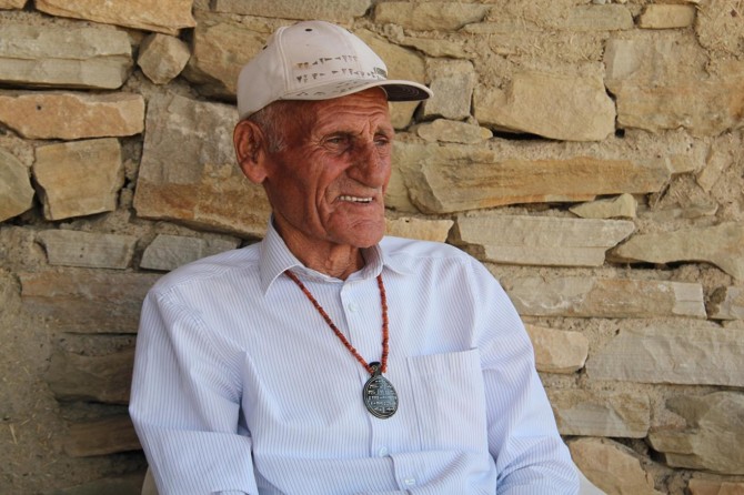 Urartu çivi yazısı yazabilen dünyadaki tek adam