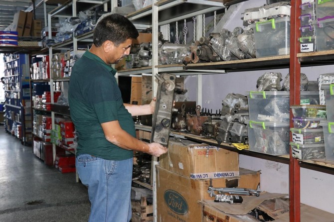 Doların yükselmesi yedek parça fiyatlarını uçurdu
