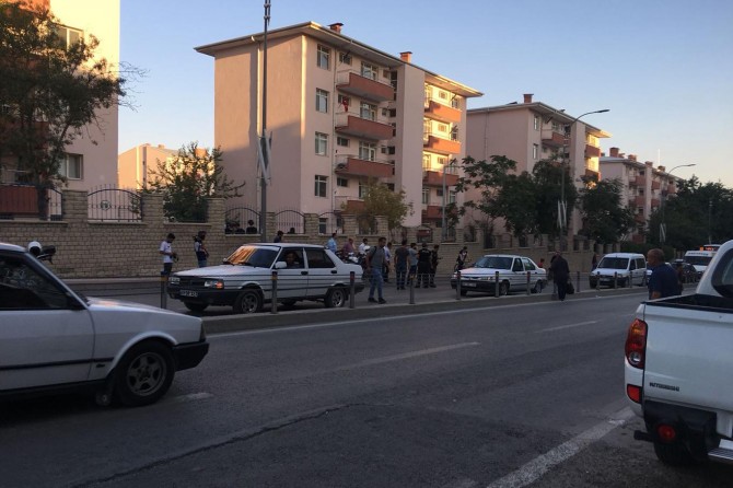 Elâzığ'da silahlı saldırı: 1 polis yaralı