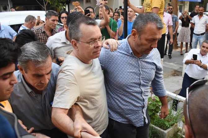 ABD'li Papaz Brunson soruşturmasını yürüten savcının yeri değişti