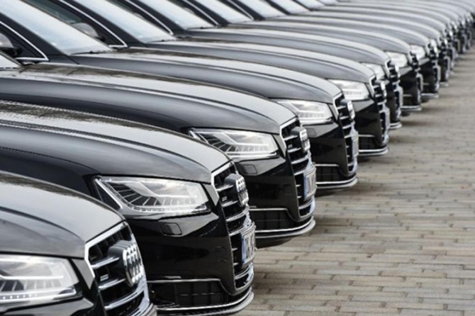 Makam araçlarında tasarrufa gidiliyor