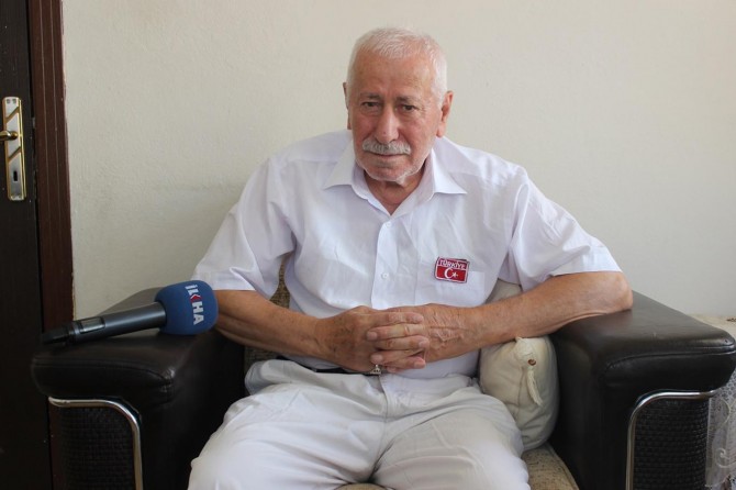 11 yıl sonra hacı olmanın sevincini yaşıyor