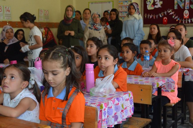 Çocuklar okula gelmeden psikolojik olarak hazır olmalı