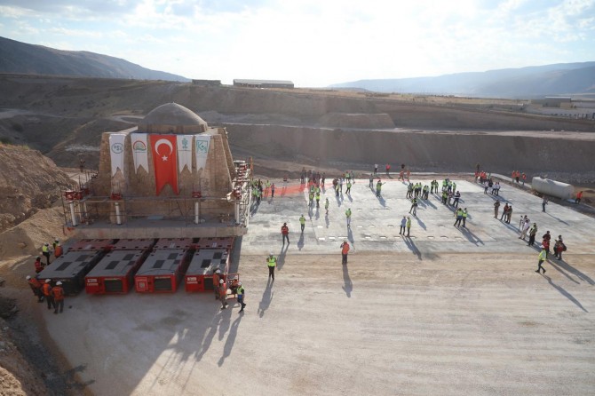 The third historical monument moved to its new site in Hasankeyf