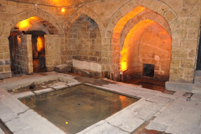 Gaziantep'te asırlık kasteller gün yüzüne çıktı