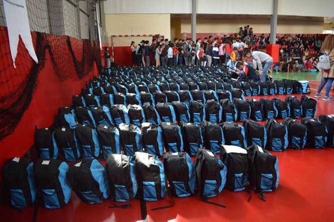 ​Van İpekyolu’nda okullar çocuk ve gençlere müjdelerle açılıyor