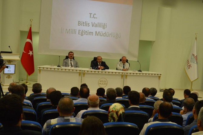 Okul önlerinde uyuşturucu satıcılarına göz açtırmayacağız