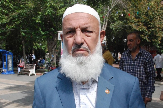 Karma eğitim fıtrata terstir