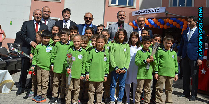 Bitlis’te çalınan ilk zille eğitim öğretim heyecanı başladı