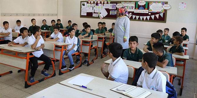 Lesson bell. Lesson bell. Lesson bell. Ручка для колокола из дуба. Колокольчик музыкальный.