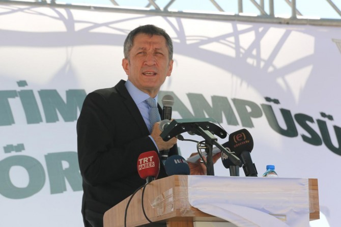 Bakan Selçuk'tan eğitimde sistem değişikliği açıklaması