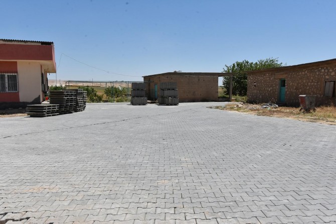 Artuklu kırsalında yol çalışmaları sürüyor