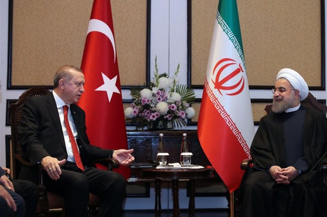 Cumhurbaşkanı Erdoğan ile Ruhani bir araya geldi