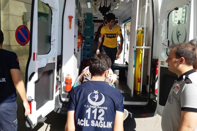 ​Kontrolden çıkan otomobil takla attı: Biri ağır 4 yaralı