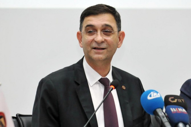 Günün teknolojisine ayak uydurmalıyız