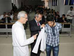 Yüzüncü Yıl Üniversitesi Doktor Adayları Önlük Giydi