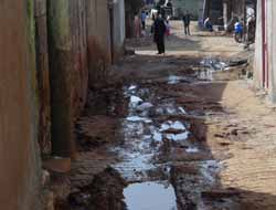 İki Selin Yaşandığı Silvan'da Çalışma Yapılmamasına Tepki